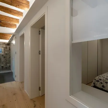 San Stae Glamour דירה