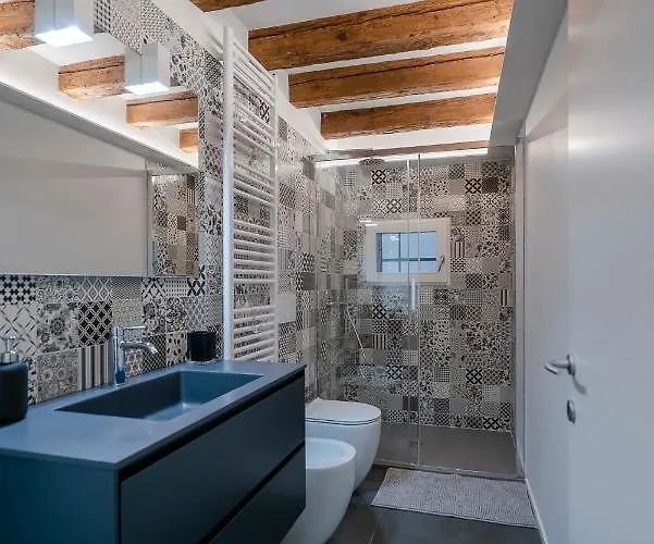 San Stae Glamour Velence